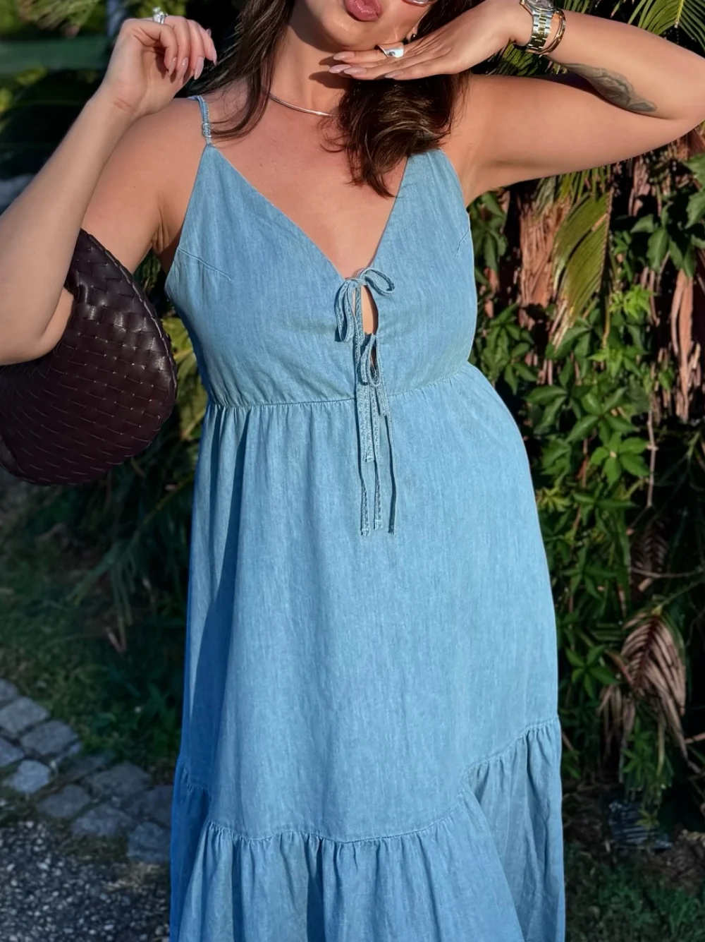 مثير المرأة الدنيم فستان كامي أزرق فاتح الجبهة التعادل الخلفي انقطاع تكدرت هيم فستان موضة جديدة الصيف فستان مناسبات الشاطئ