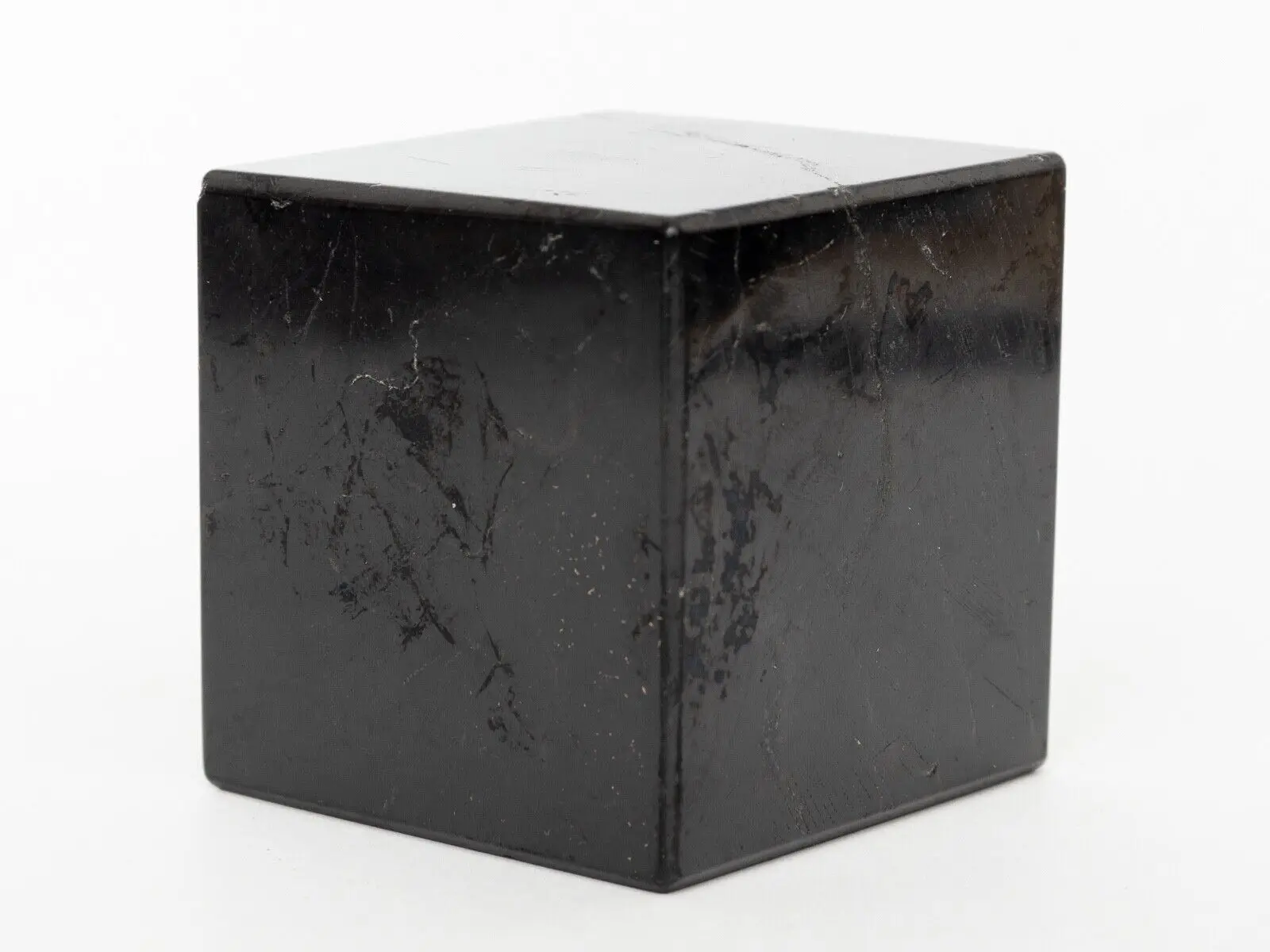 

Полированная фотография Shungite 1,6 дюйма от Karelia
