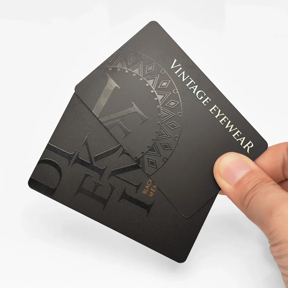 

Индивидуальные спортивные УФ-печатные лояльности VIP-карта для членства, гарантия, пластиковые ПВХ бизнес-подарочные карты с QR-кодом, магнитная полоса