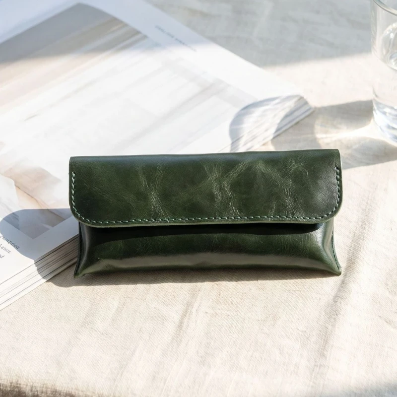 Portable Genuine Leather Sunglasses Case, Magnetic Closure Top Layer Cowhide Eyeglass Pouch Soft Glasses Storage Bag for Eyewear