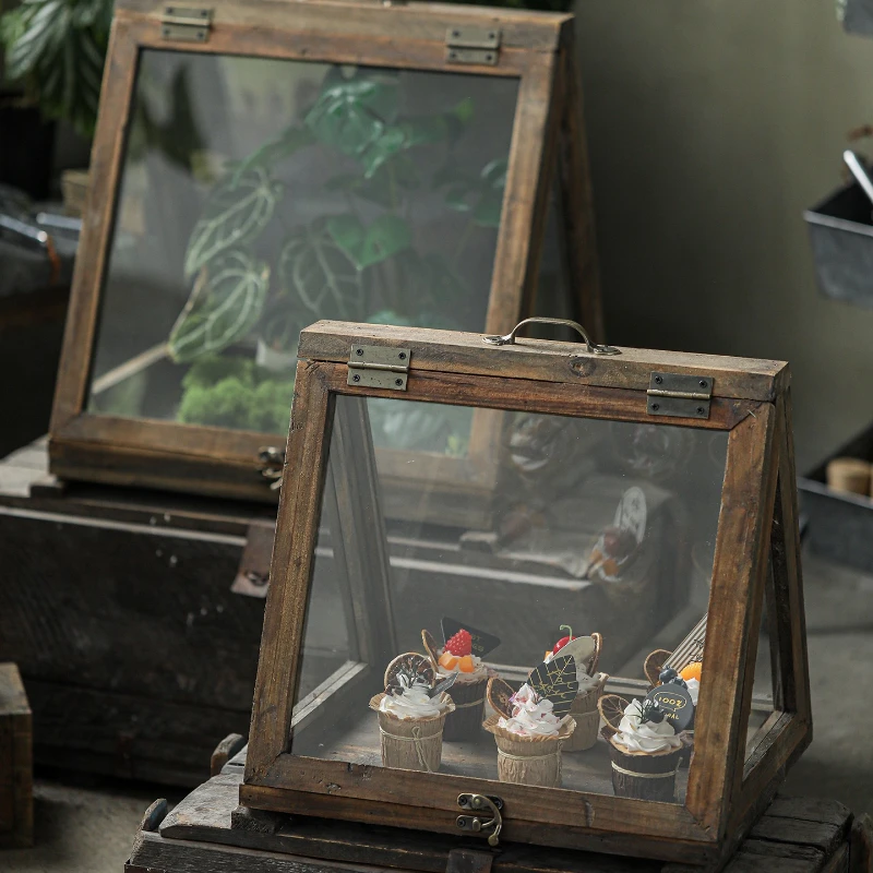 

Plant stuffy box, insulation box, green plant wintering glass cover, greenhouse, garden, courtyard, retro balcony