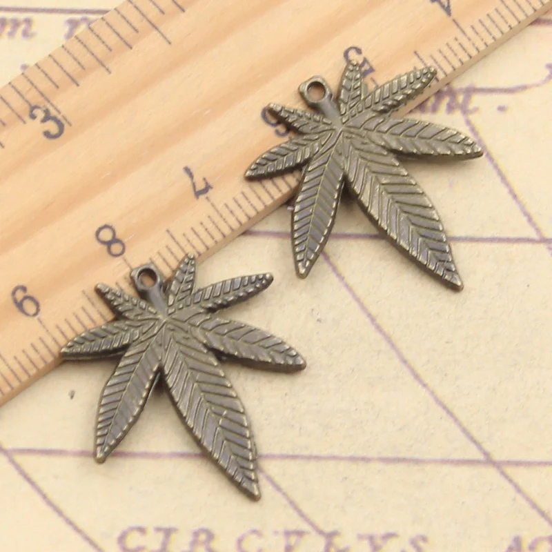 10pcs Charms Maple Leaf Leaves 25x22mm Tibetan Bronze Silver Color Pendants Antique Jewelry Making DIY Handmade Craft