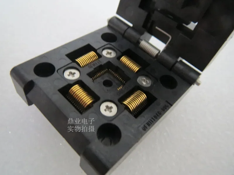

QFN11T048-006 QFN49 Гнездо для проживания позолоченная IC испытательное сиденье Испытательный стенд для гнезда