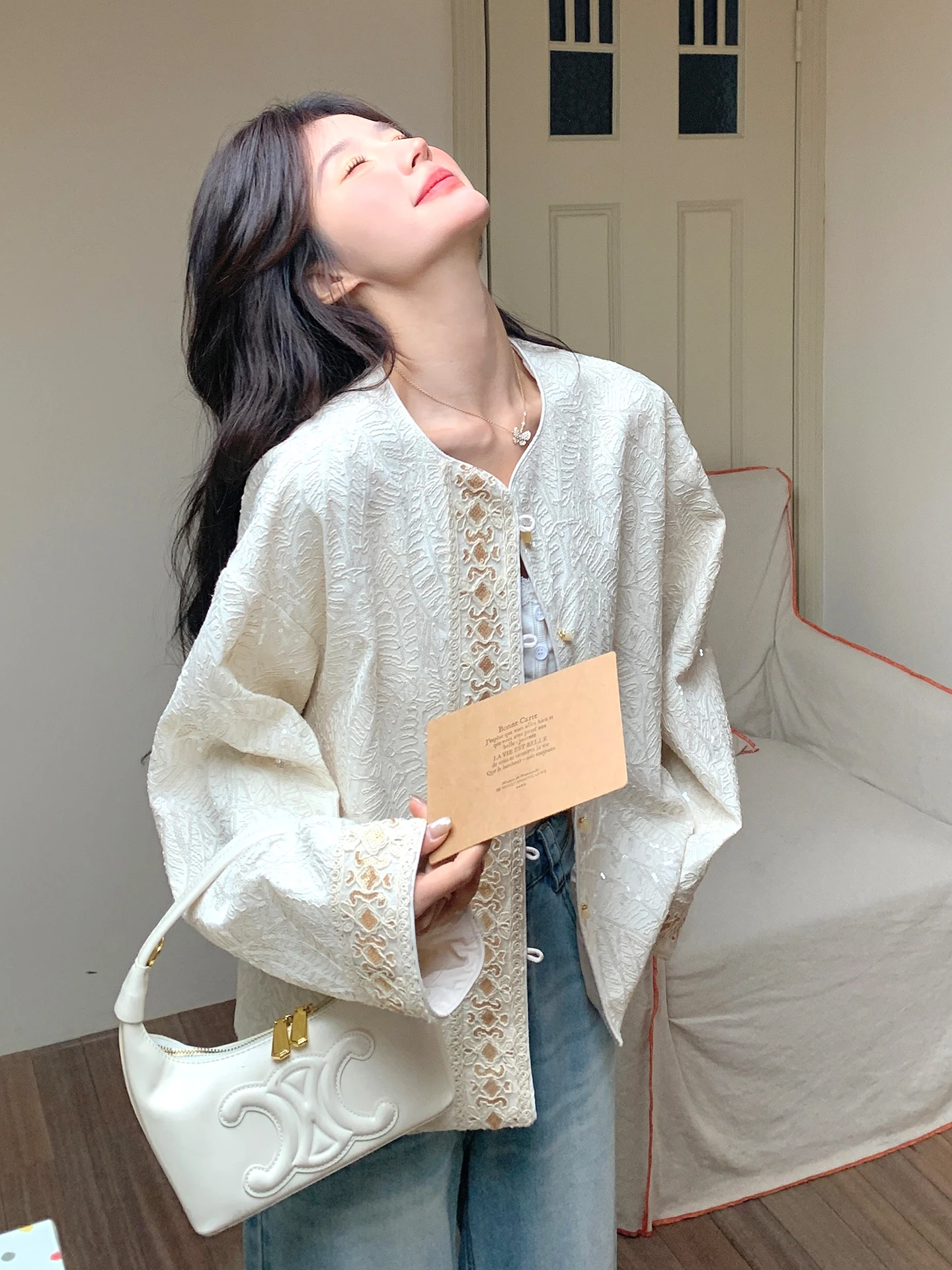 veste-courte-blanche-brode-pour-femme-nouvelle-collection-printemps-style-chinois-broderie-lourde-taille-unique