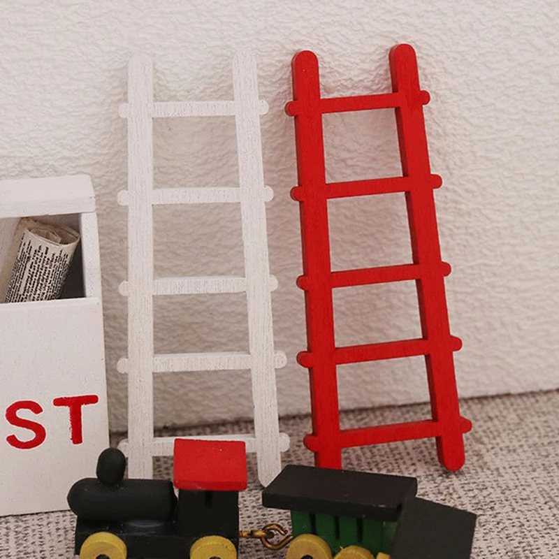 1PC 1:12 Dollhouse Mini Christmas Wooden Ladder Stairs  Model Miniature Scene Furniture Accessories For Doll House Decoration