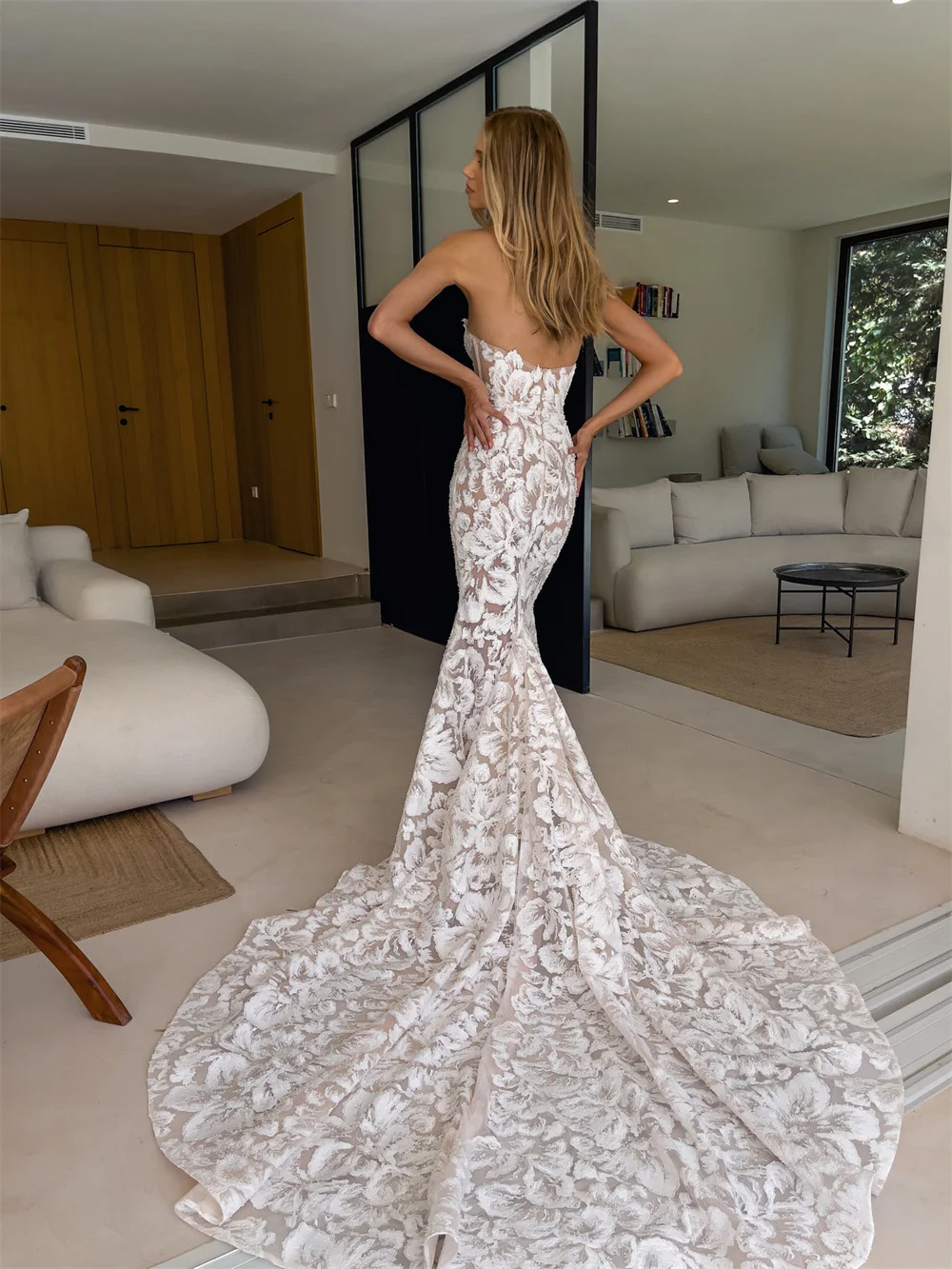 Amanda Customized White Mermaid Lace Embroidery Prom Dresses Strapless Sleeveless vestidos de noche Court Train Wedding Party