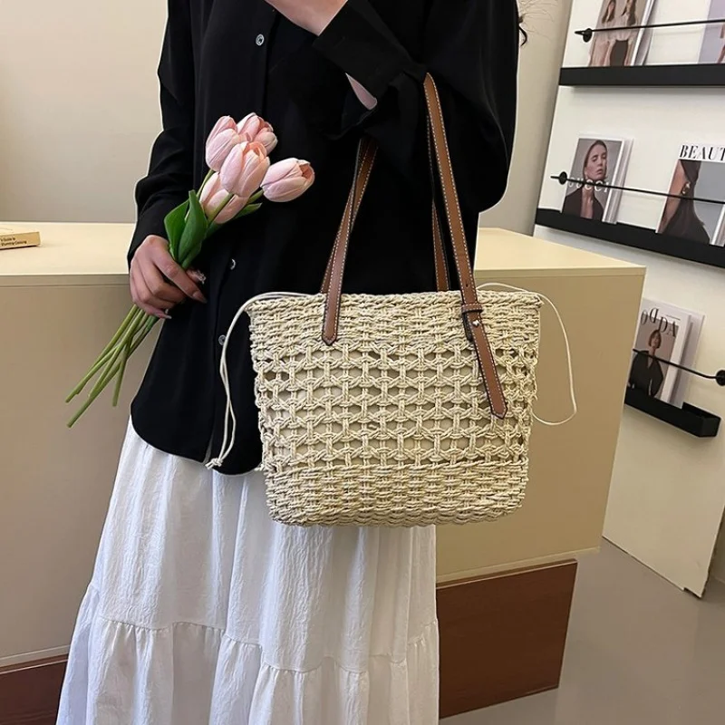 

Women's Crossbody Bag Leather Crafted Elegant Design By Famous Designer Luxury Brand Classic Heritage