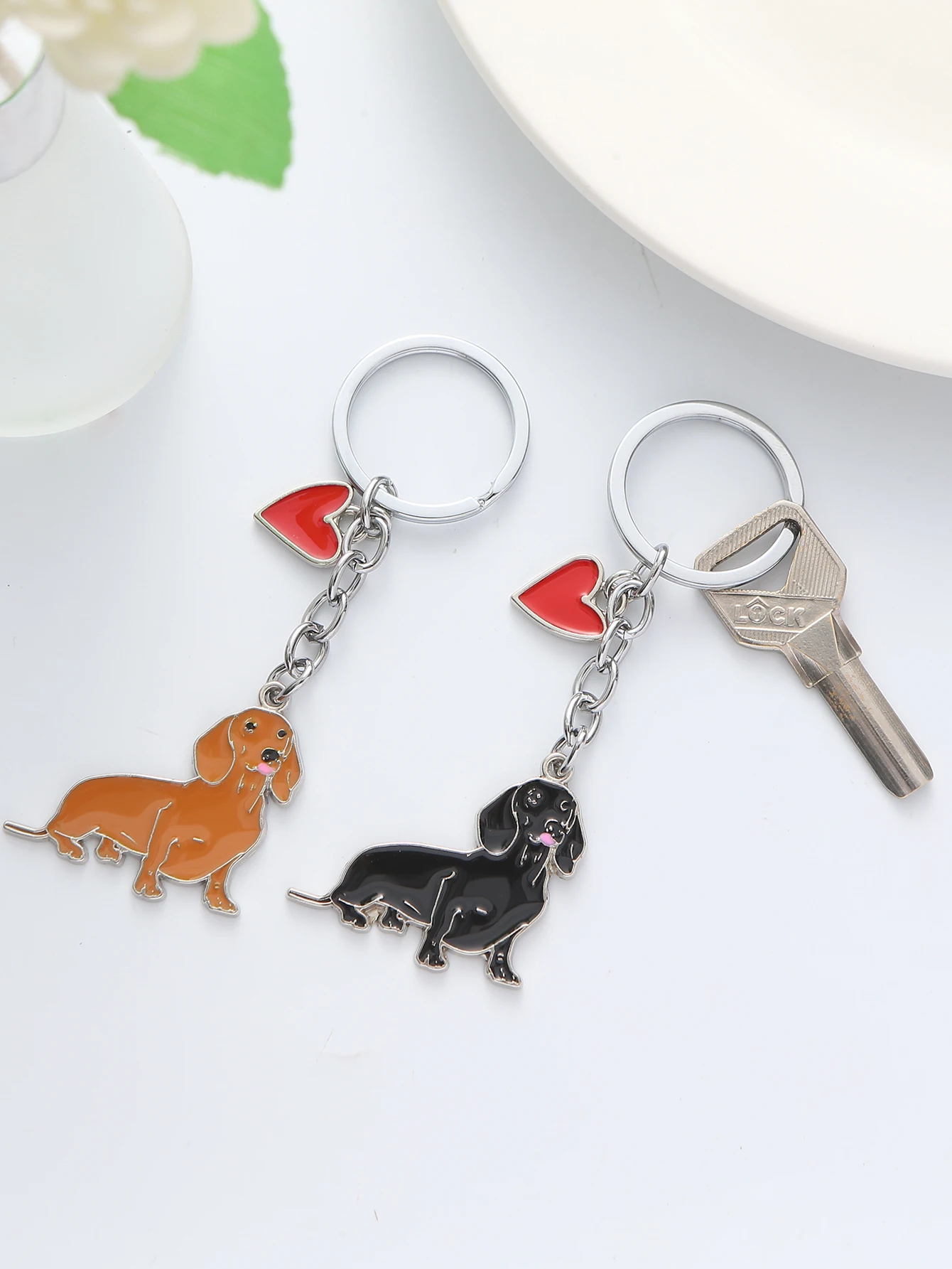 1PCS New Hot Dog Sausage Key Ring Dachshund Enamel Key Chain Women Key DIY  Jewelry Gift for boyfriend