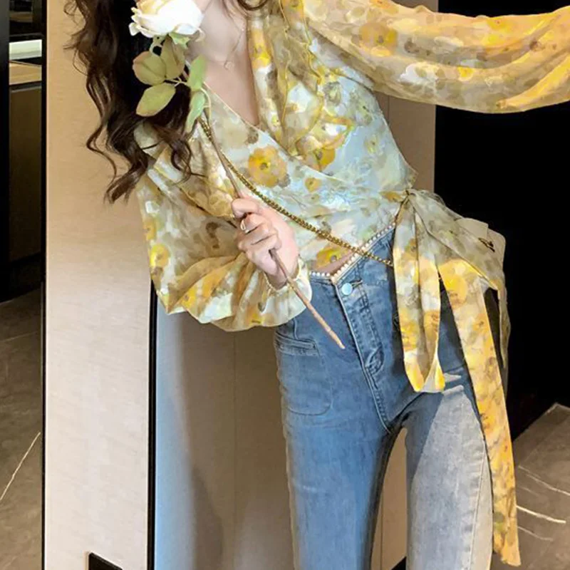 2024 New Summer Elegant Fashion Bohemian Loose Casual Office Lady Women\'s Shirt Chiffon Flower V Neck Long Sleeve Y2K Chic Tops