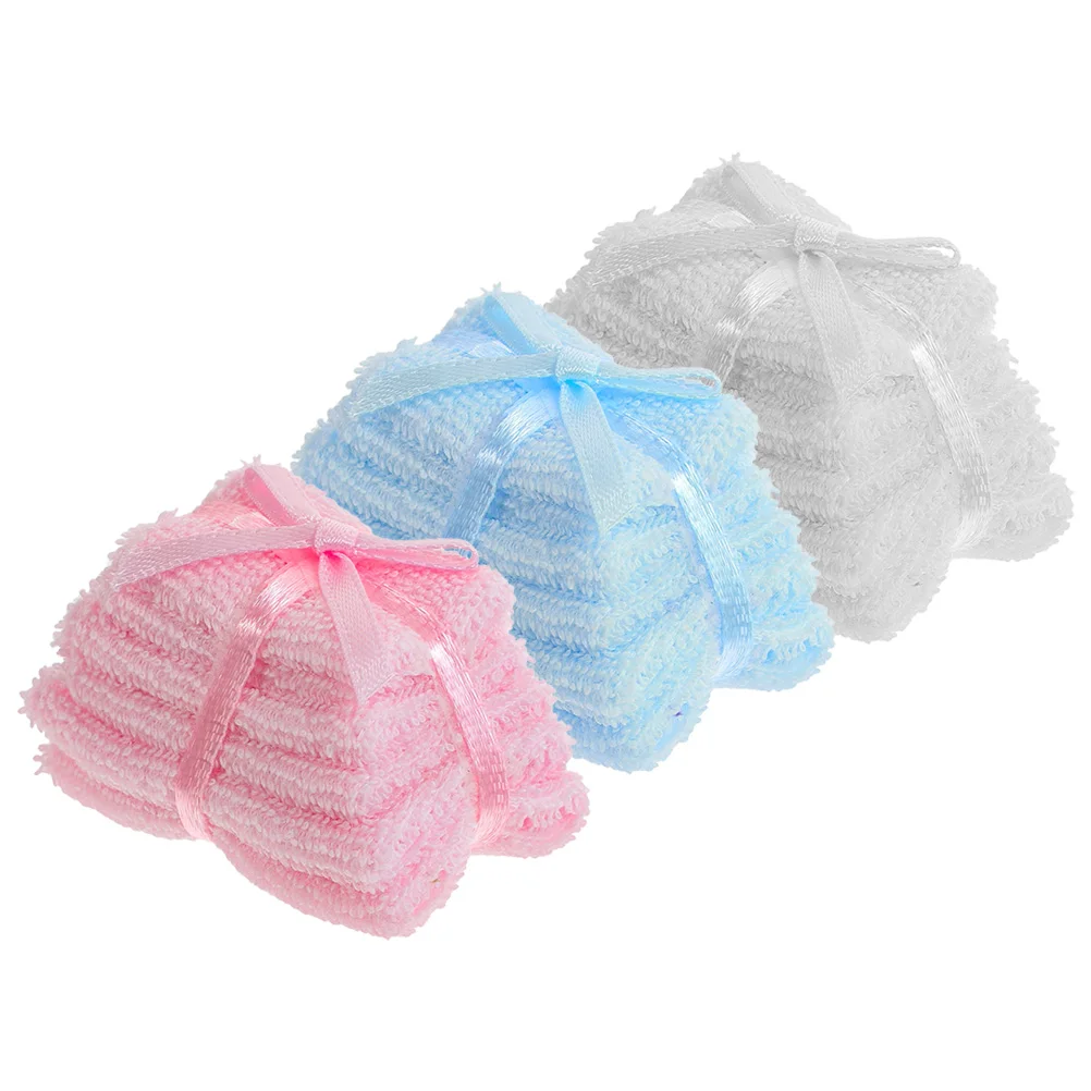 

3pcs Bath Towel Combination Decorations Crafts Mini Miniature Towel Decorations House Towels Dollhouse Bathroom Accessories