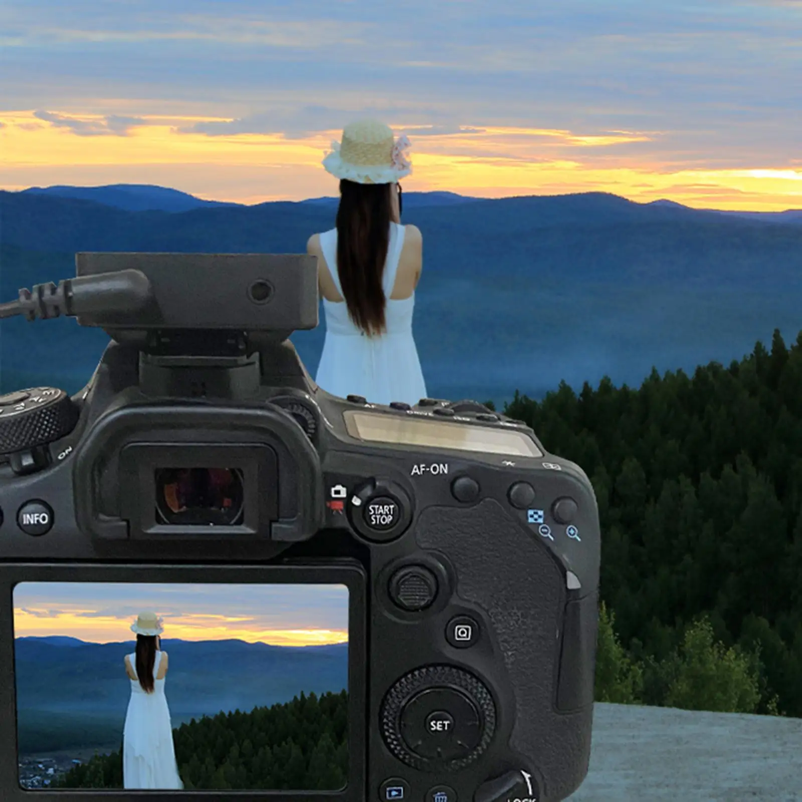 

Беспроводной петличный микрофон с радиусом действия 50 м для видеозаписи на DSLR-камеры