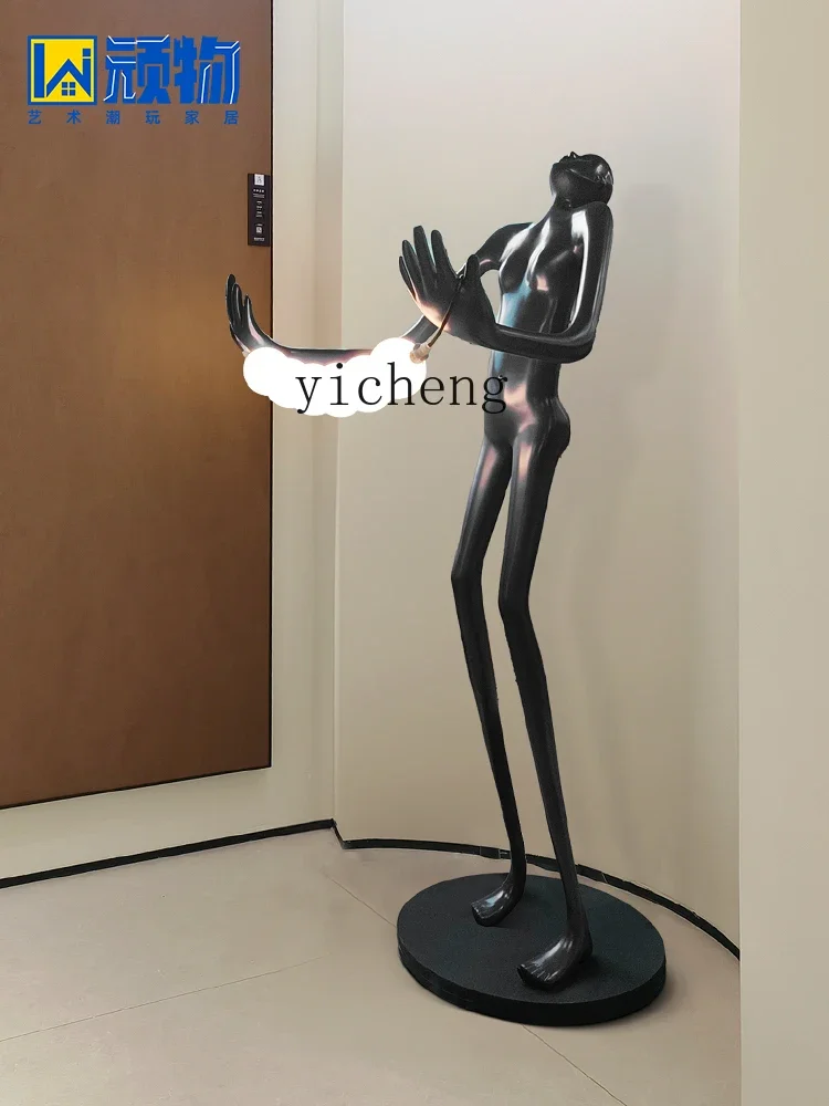 TQH6.8 Creative Humanoid Art Sculpture Floor Ornament Hugs Home Exhibition Hall Window Art Large Floor Ornament