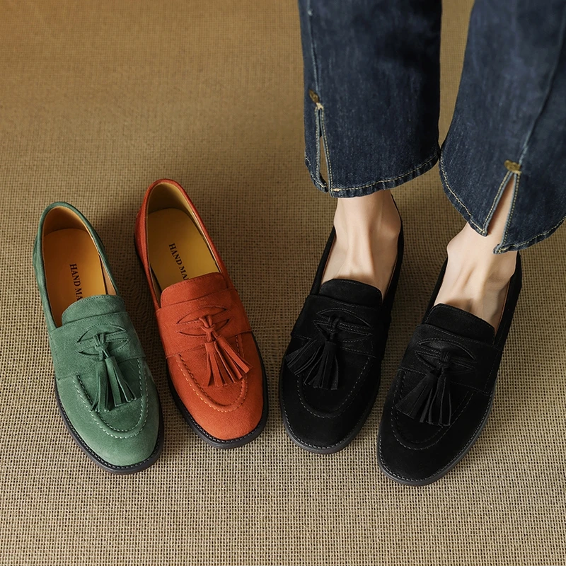 Nuevos mocasines de tacón medio para mujer, de piel auténtica, de ante de oveja, con flecos, transpirables y cómodos, zapatos informales de una sola pieza para primavera y otoño