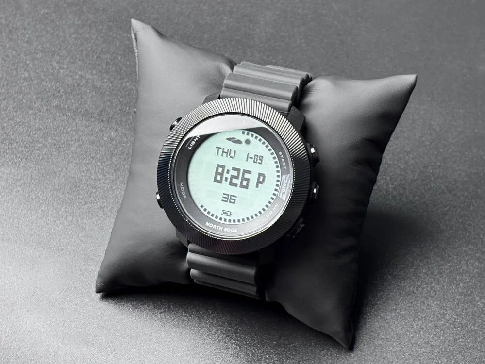 montre-de-plongee-multifonctionnelle-pour-hommes-etanche-ideale-pour-les-sports-de-plein-air-avec-altimetre-barometre-boussole-et-thermometre