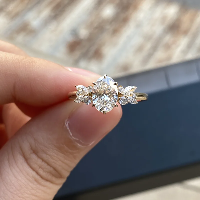 

1Ct EF/VS VVS Oval Cut CVD HPHT Lab Grown Diamond Unique Wedding Diamond Ring 14K Gold IGI Certificate ﻿