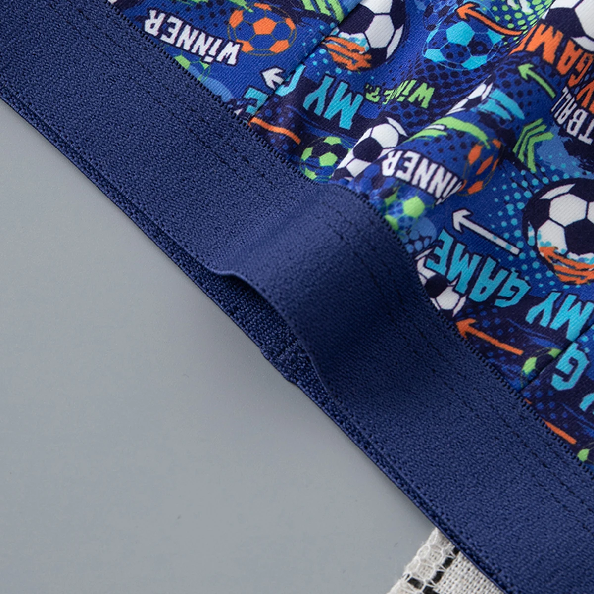 8/4-teiliges Set niedlicher Fußball-bedruckter Unterwäsche für Kinder, weiche und bequeme Boxershorts für Jungen, lässige Basic-Shorts für Zuhause – Detail 17