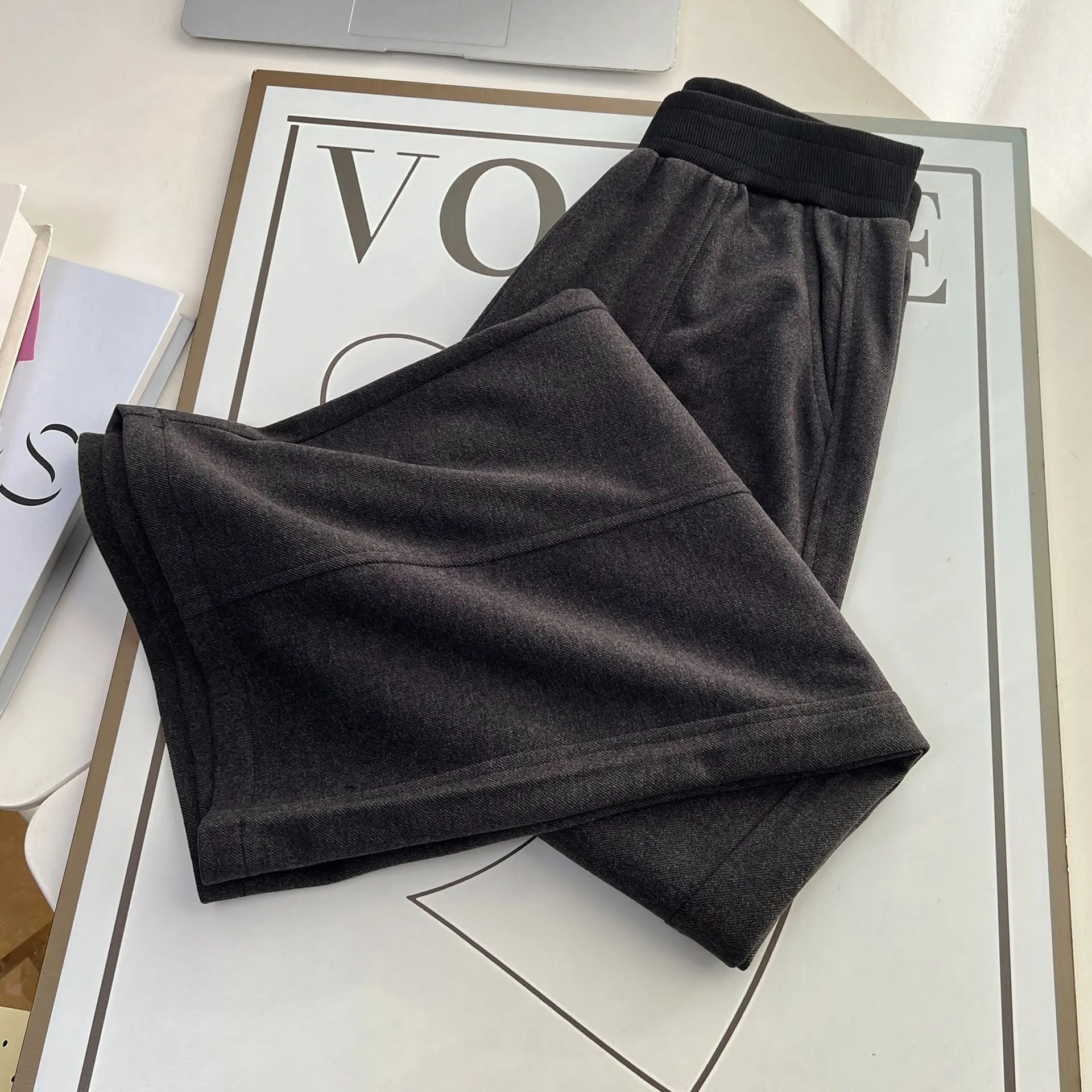 XXXXL Fashion Plus Size Woman Clothing Wide Leg Pants 2025 Autumn Winter Casual Color Matched Waist Woolen Curved Trousers 1752