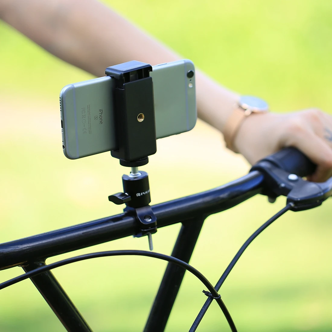 

PULUZ Selfie Sticks Tripod Mount Phone Clamp with 1/4 inch Screw Hole For Cellphone Smartphones