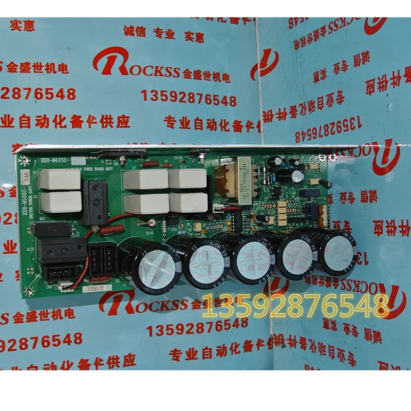 

KR5-M5810-B03 KR5-M5811-901 Б/у в хорошем состоянии