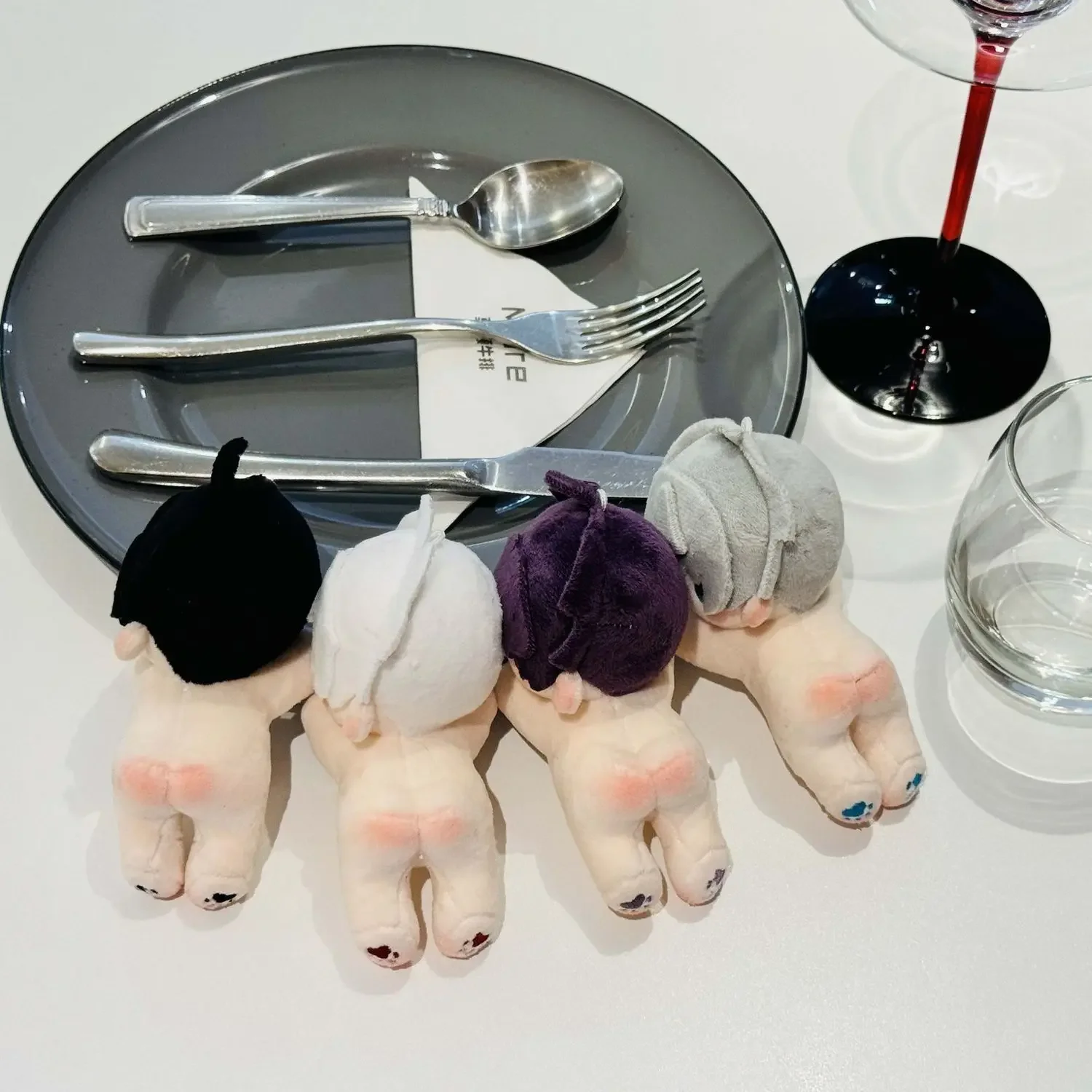 10 cm Party Anime Love and Deepspace Sylus Rafayel Zayne Xavier Cartoon Fluffy Lie Prone Body Baumwolle Maumet Puppet Schmücken Geschenk