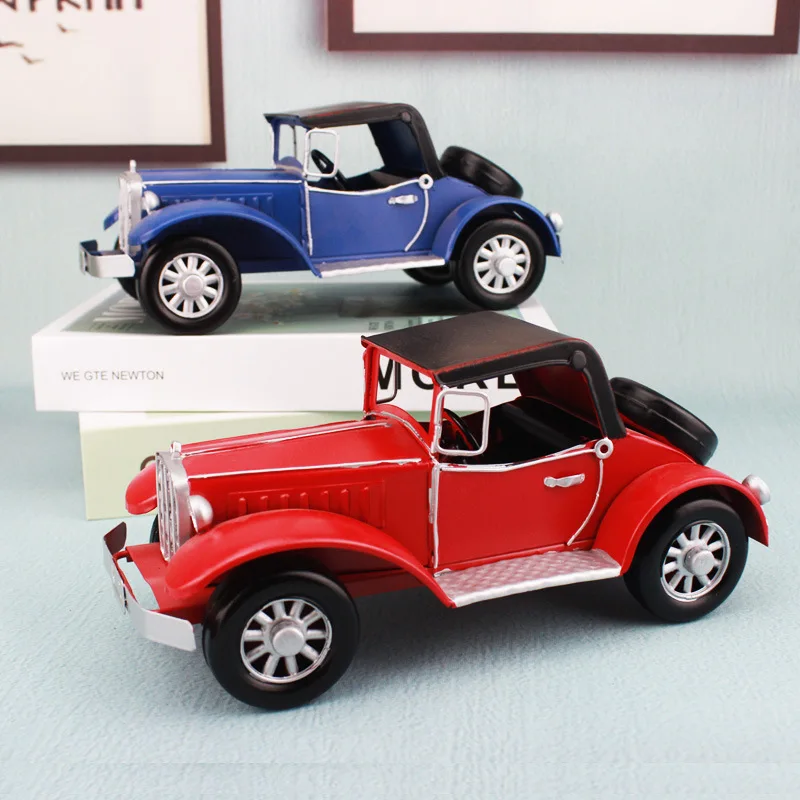 ヨーロッパヴィンテージグランドカーモデル子供のおもちゃ鉄工芸品北欧スタイルの装飾車モデル男の子のおもちゃコレクションギフト