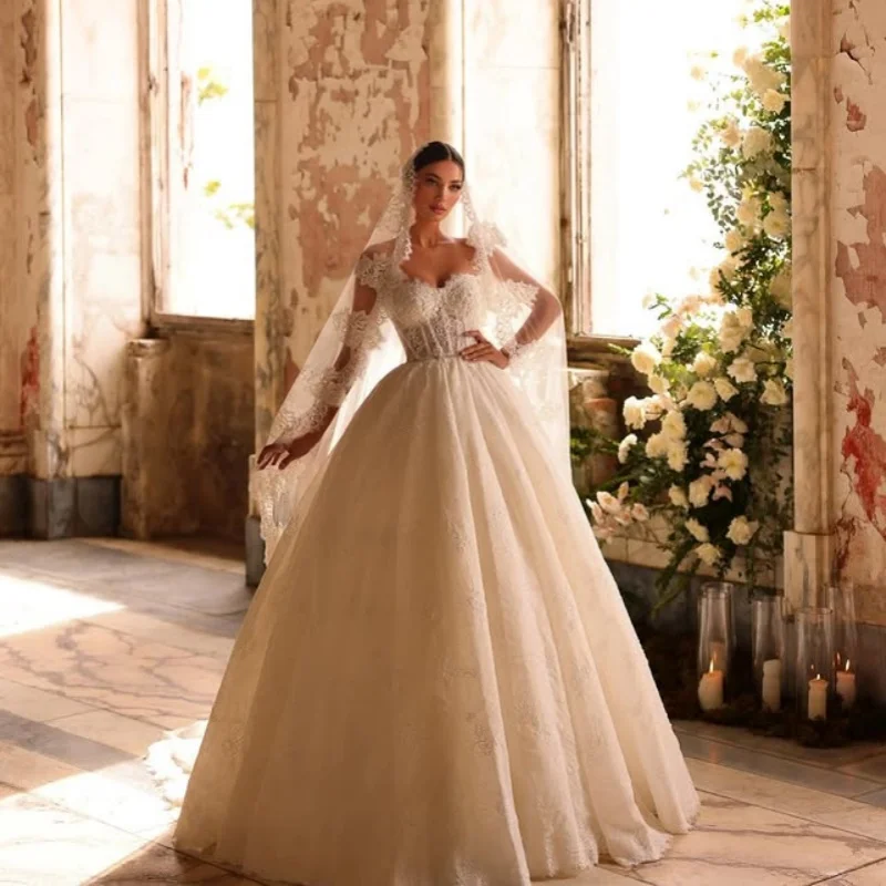 Lace ivory white Appliques Lace Wedding Dresses of off-shoulder A-line decal Bridal Gowns Made Customized