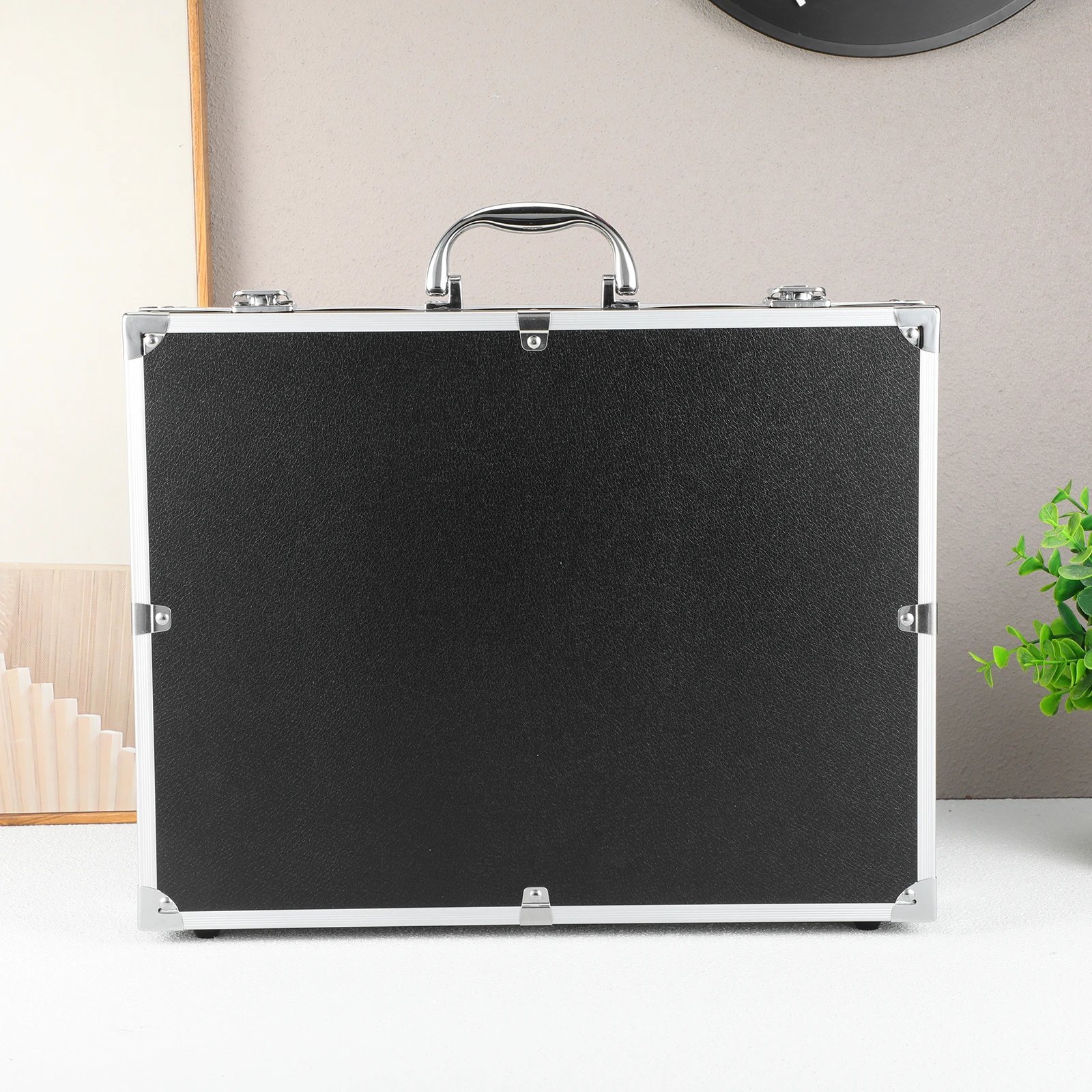 

Aluminum Alloy Storage Case Reliable Lockable Design Large Capacity Box for Tools Makeup Travel Accessories Medicine Box