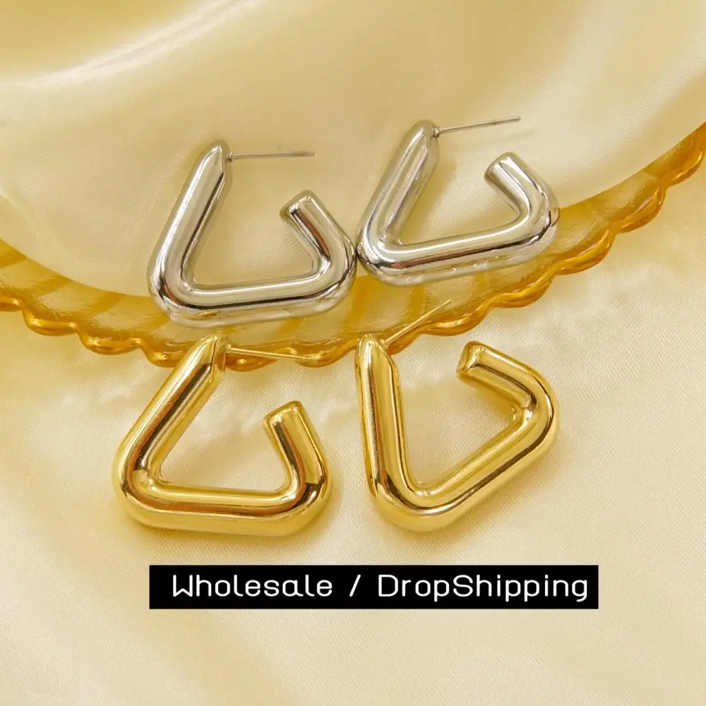 CARLIDANA-pendientes de trípode grandes chapados en oro de 18 quilates, joyería sin deslustre, pendiente triangular hueco geométrico de acero inoxidable para mujer