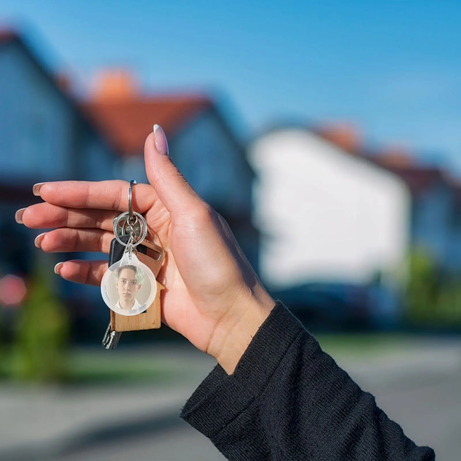 

100Pcs Circular Photo Frame Keychain Transparent Blank Acrylic Insert DIY Split Key Ring Key Holder Gift Circular Photo Frame