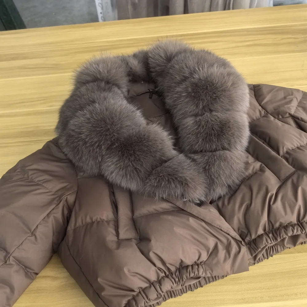 Jaket Parka Pendek CXFS Musim Dingin Baru, Bulu Rubah Alami Tebal dan Lembut, Mantel Puffer Wanita Kancing Hangat Isi Bulu Angsa Putih 90%, Tahan Air