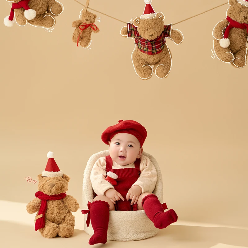 100 Days Baby Clothing For Photo Christmas Themed Props Suit Knitted Beret Overalls Socks Set Cute Bear Doll Shoot Decoration