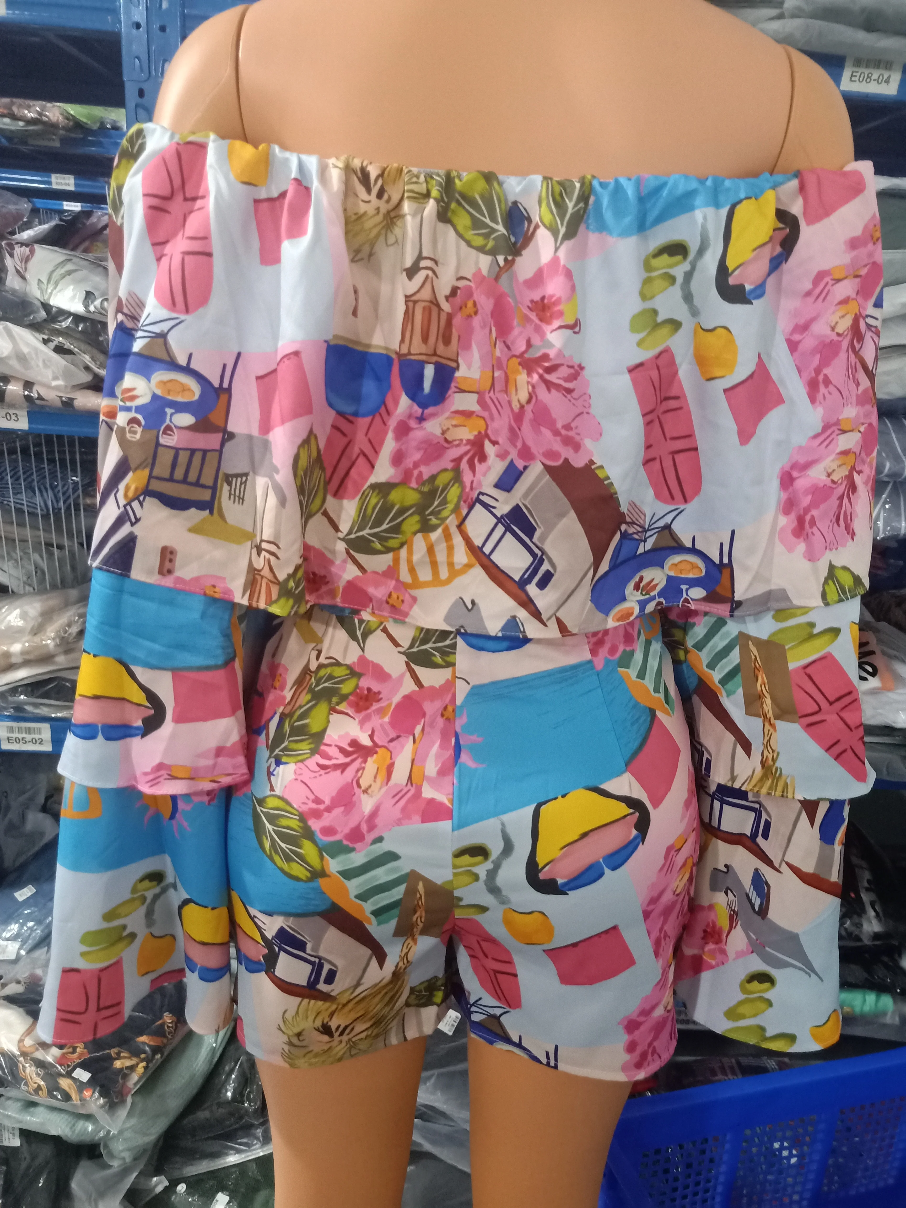 Tweedelige sets Damesoutfits 2023, lentemode, grafische print, off-shoulder, crop top met klokmouwen en casual vakantieshorts