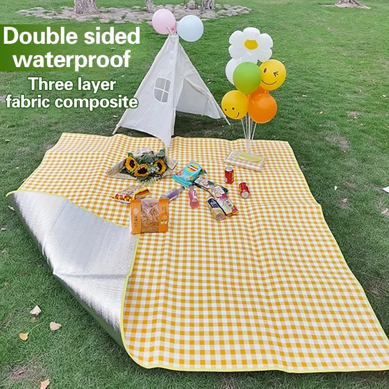 Picnic Mat Camping Hiking Outdoor Portable Beach Blanket Folding Camping Mat Thick Waterproof Lawn Cloth Camping Equipment Mat