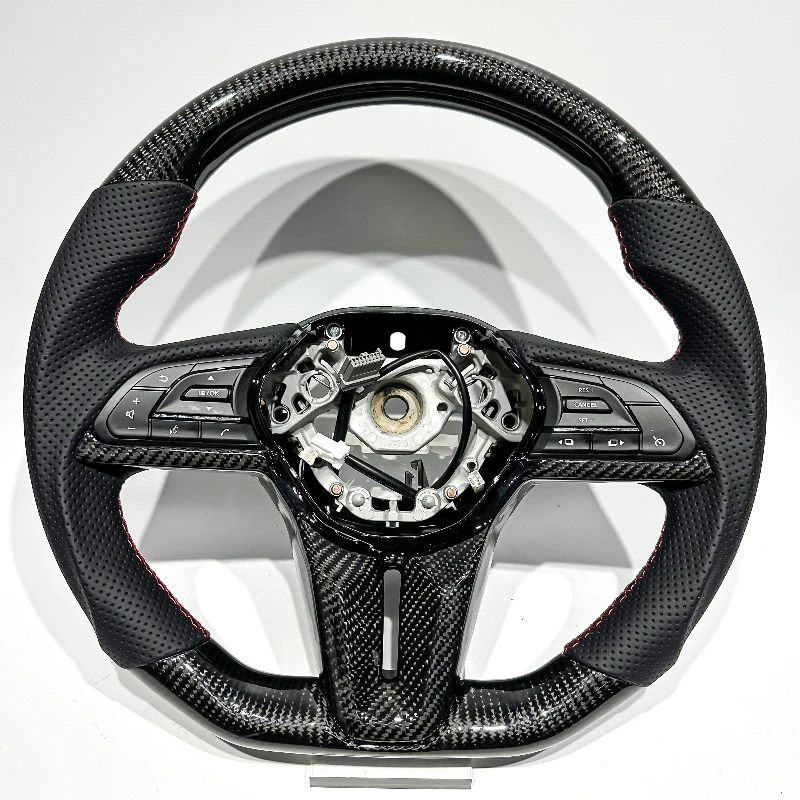 

Flat-bottomed sporty carbon fiber steering wheel for Nissan GT-R R35
