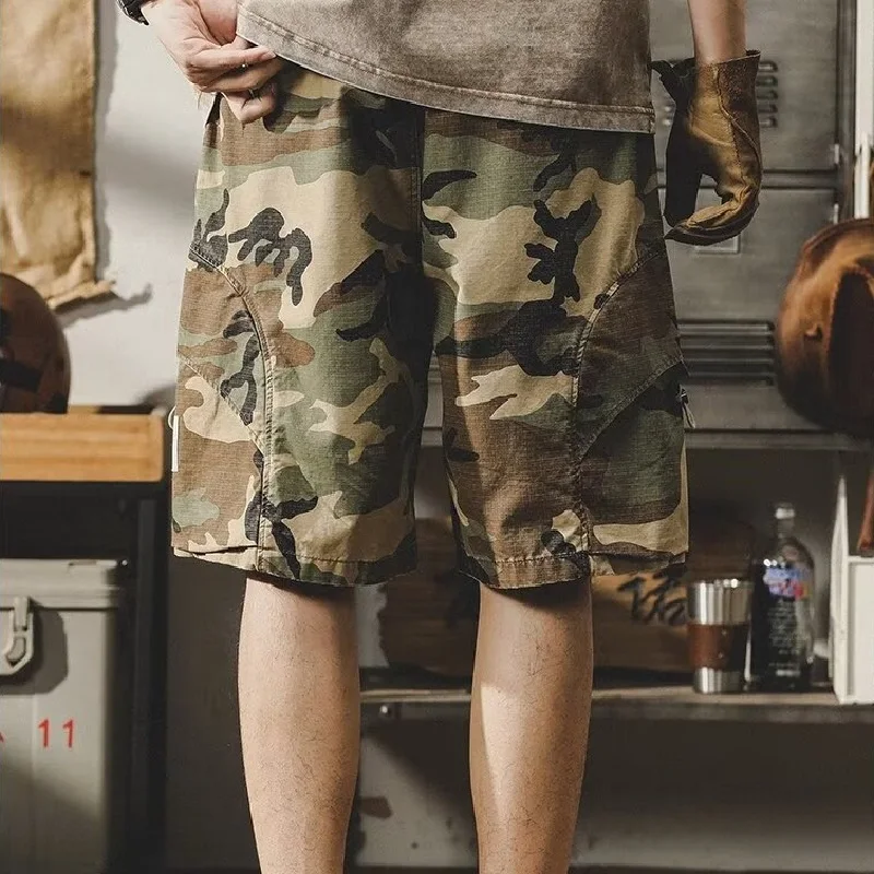 Summer Street Multi Pocket Camouflage Patchwork Mens Camo Shorts Pants Retro High Street Male Wide Leg Five Point Cargo Pants