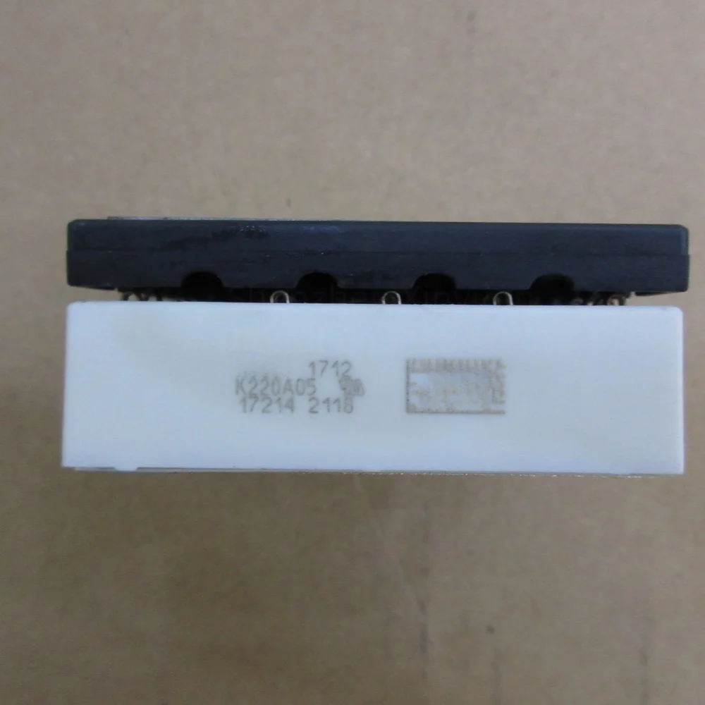 K220A05 VINCO 3‑Phase Six‑Pack IGBT Power Module 1200V 200A SKIIP Package For Industrial Frequency Converter Drive Repair Parts