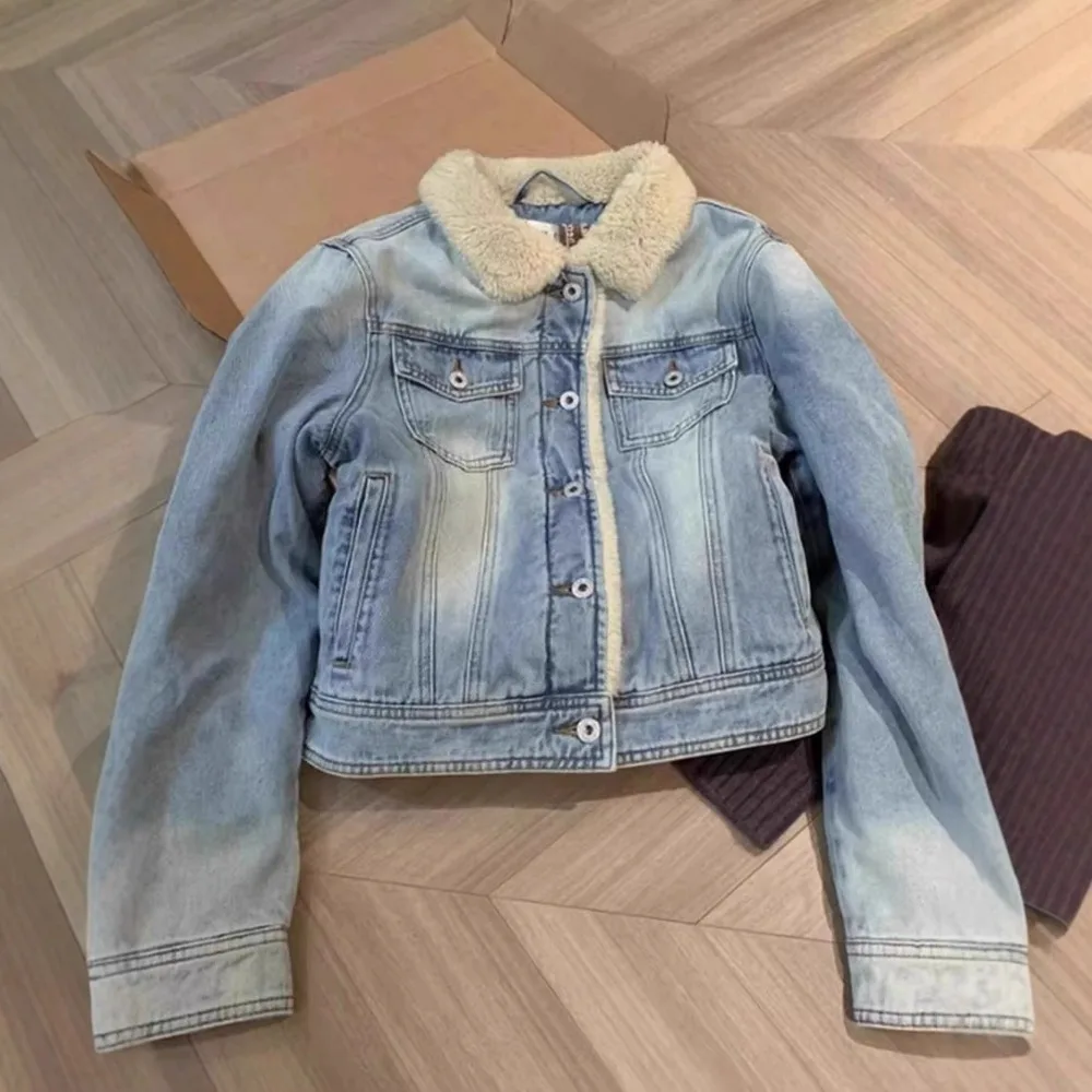 Retro Literary and High-material Version of Otaku Lamb Wool Padded Denim Washed Fashion Women's Cotton Jacket Unique Texture