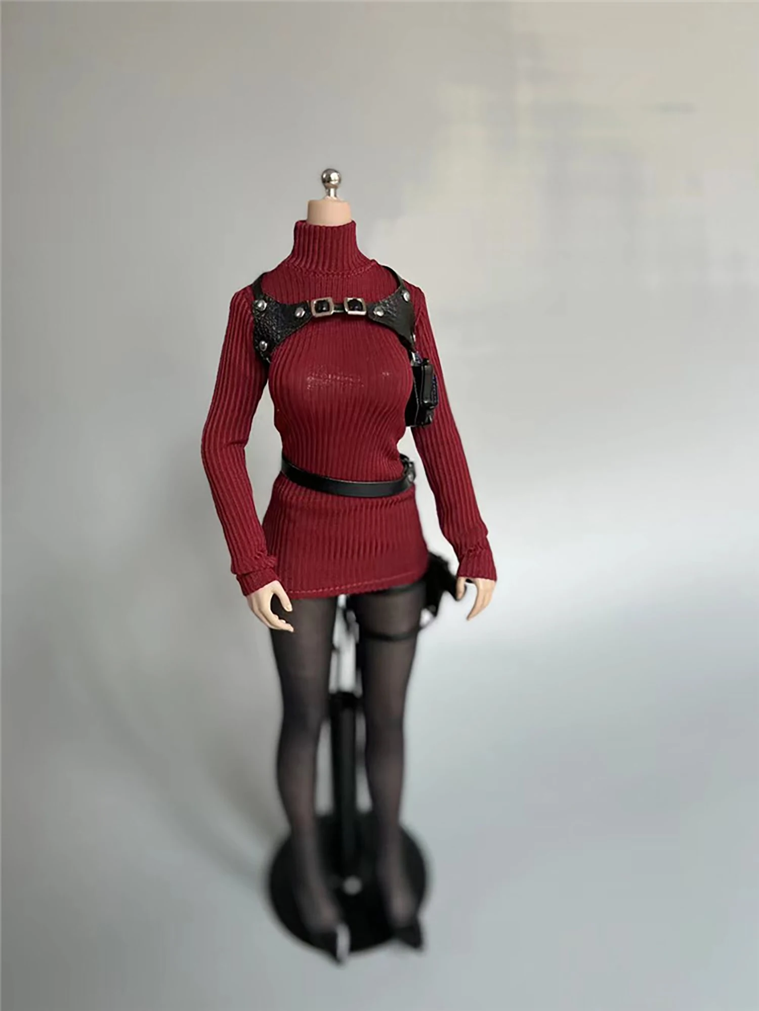 1/6 Female Girl Red Shirt Stockings Gun Hanging Model Fit For 12'' TBLeague Phicen Action Figure