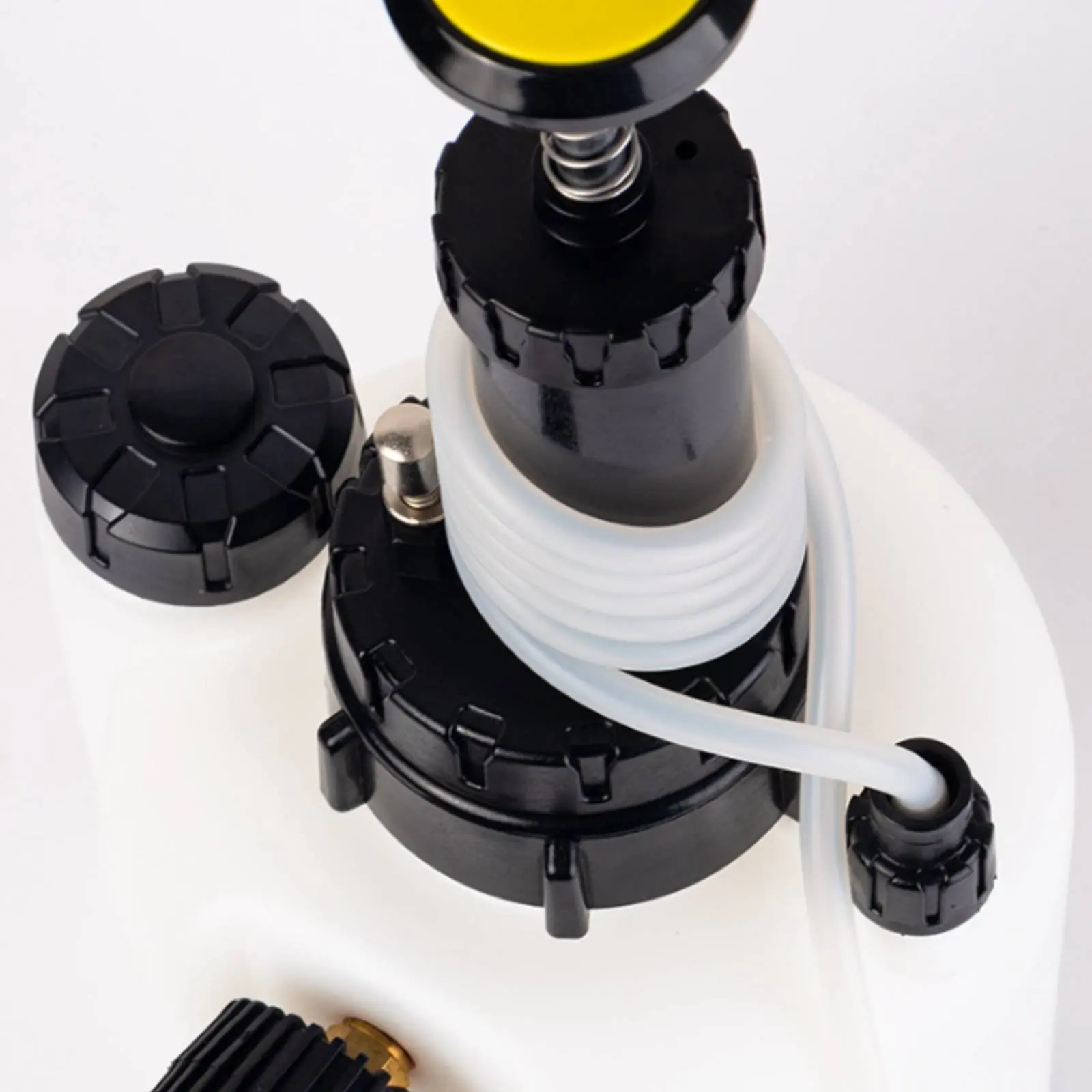 

3L Brake Fluid Bleeder Pressure Gauge Car Brake Fluid Exchange Machine PP Plastic Universal Fit for Mechanics