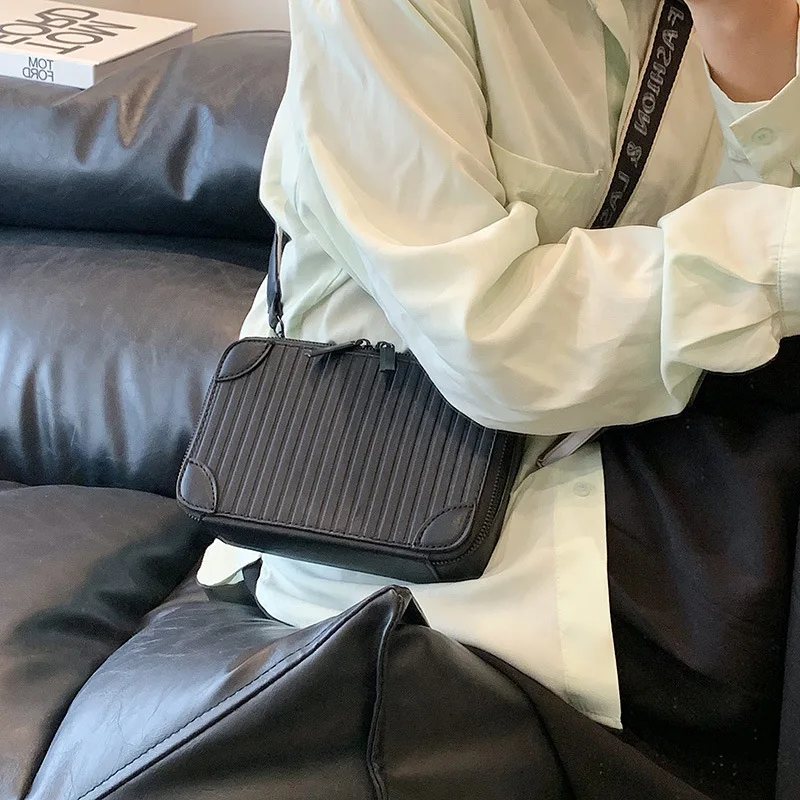 Box Bag Trendy Design Shoulder Bag Mini Square Bag for Women 2023 New Crossbody Bag Casual All-match Unisex Wallet Phone Pouch