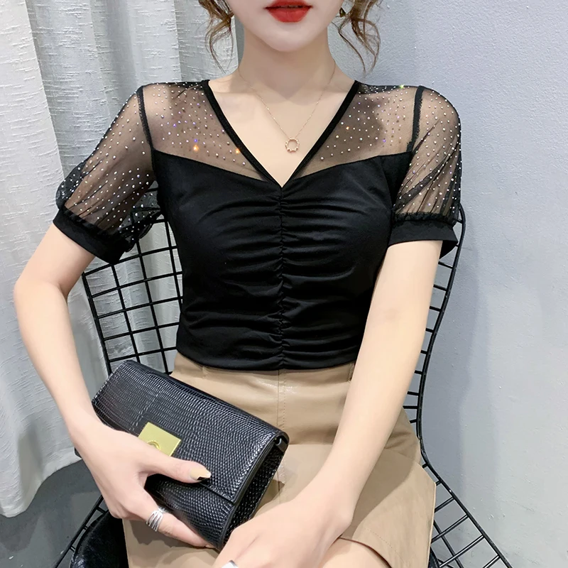 

Черная летняя футболка в Корейском стиле, сексуальные драпированные женские топы с V-образным вырезом и бриллиантами в стиле пэчворк, футболки с коротким рукавом ручной работы, новинка 43266