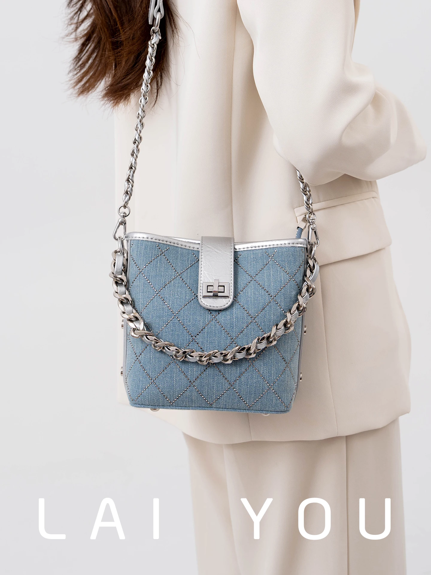 2026-new-denim-diamond-embellished-bucket-bag-women's-casual-crossbody-shoulder-bag-soft-structure-fashionable-trend