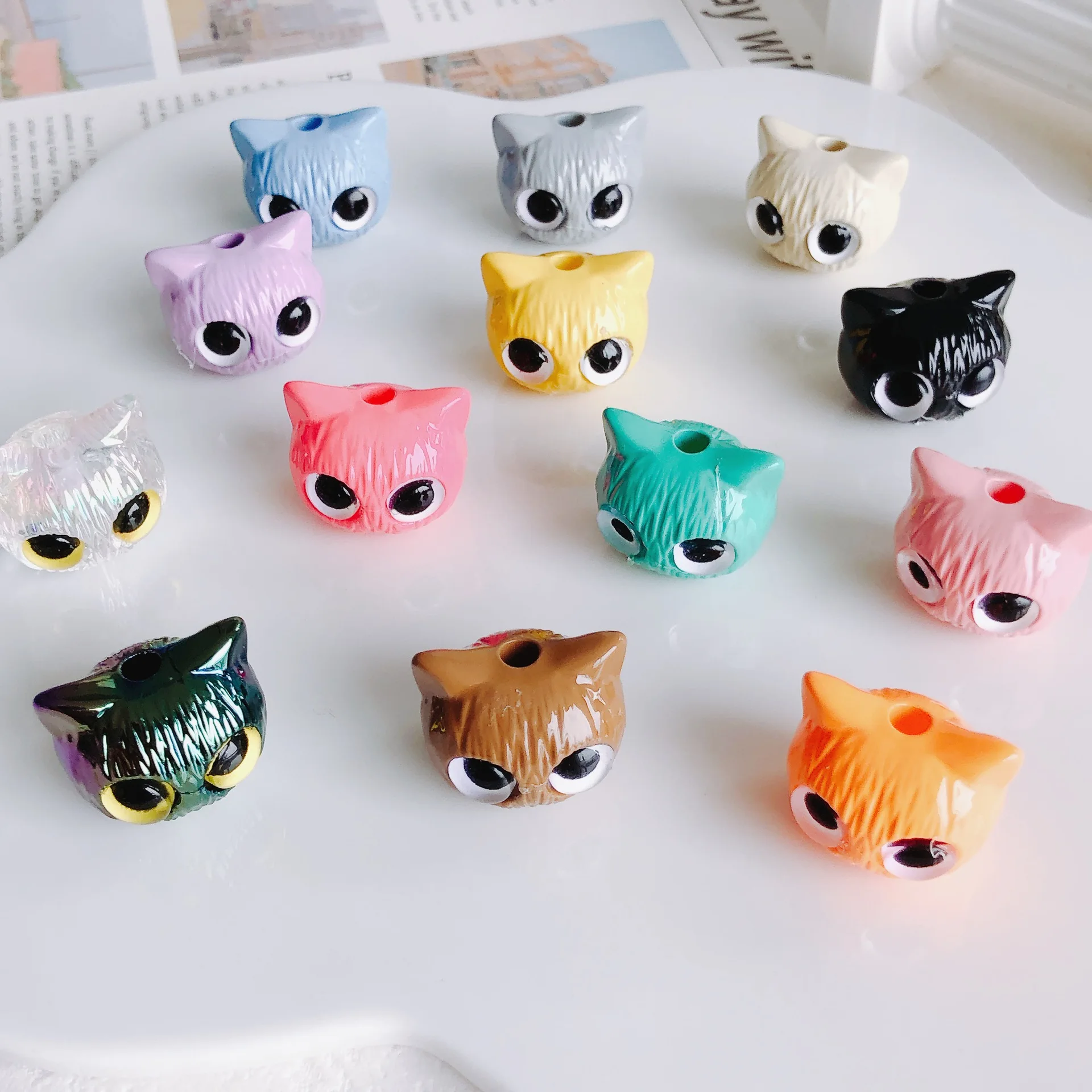 

DIY Jewelry Findings Cute Solid Colors Kawaii Animal Cat Head Acrylic Jewelry Beads Fit Bracelet Necklace DIY 30pcs 19*16*15mm