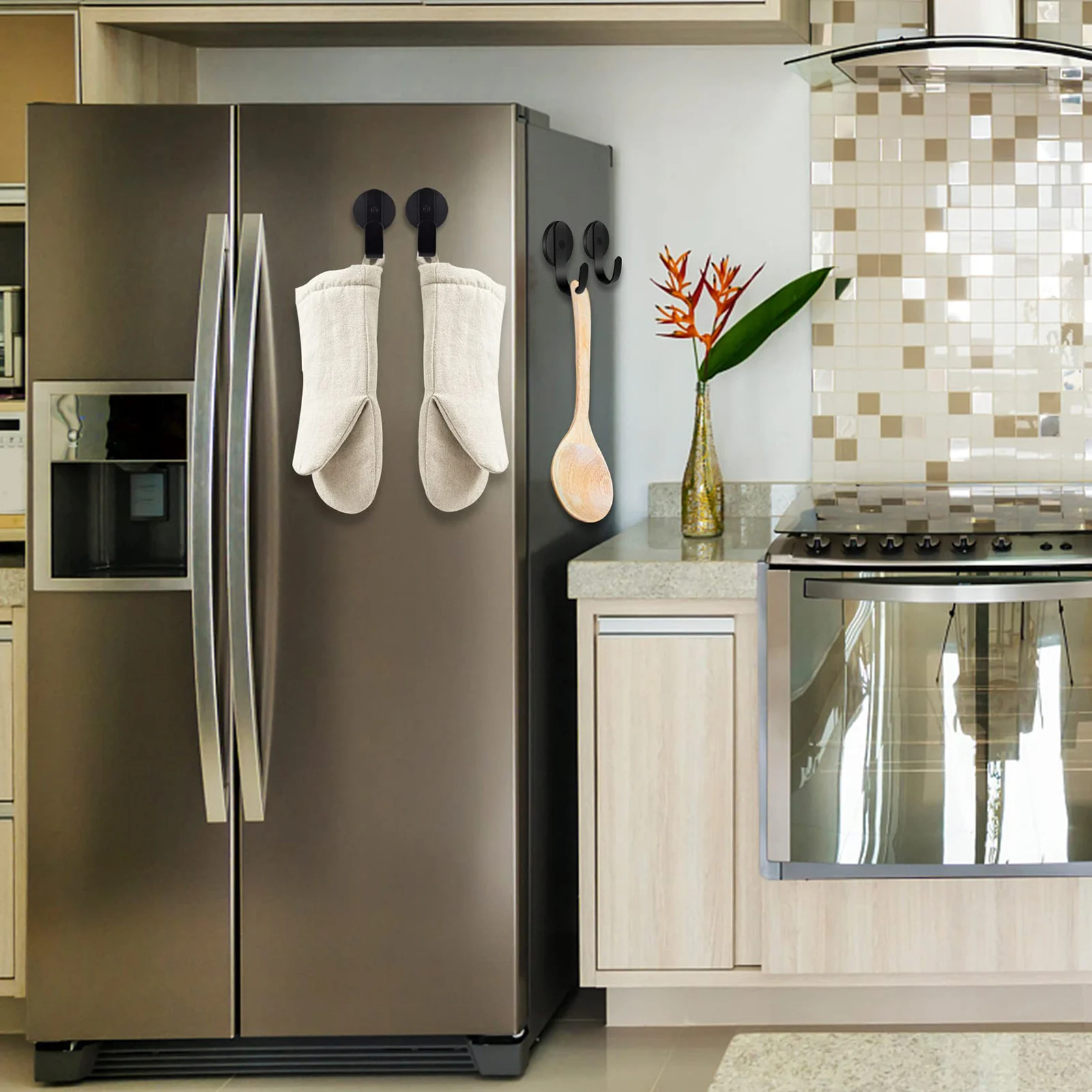 1/2/4 قطعة خطافات مغناطيسية معلقة قوية متعددة الاستخدامات خطاف إكليل مغناطيسي قوي للباب الأمامي خطاف مغناطيسي سعة تحمل كبيرة