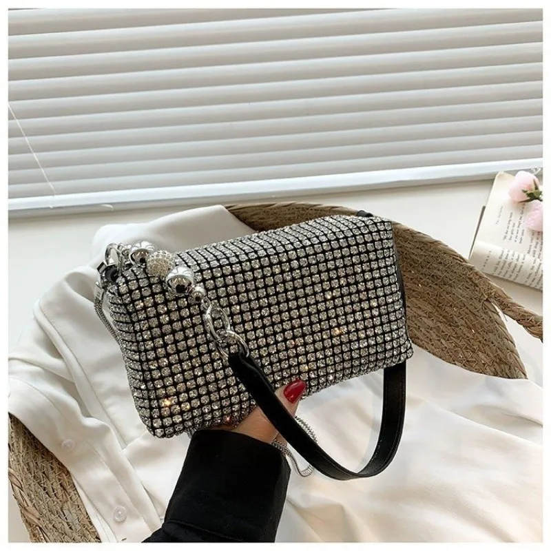 

French Style Women's Shoulder Bag Luxury High-end Gift Business Tote 2025 Minimalist Design Commuting Solution