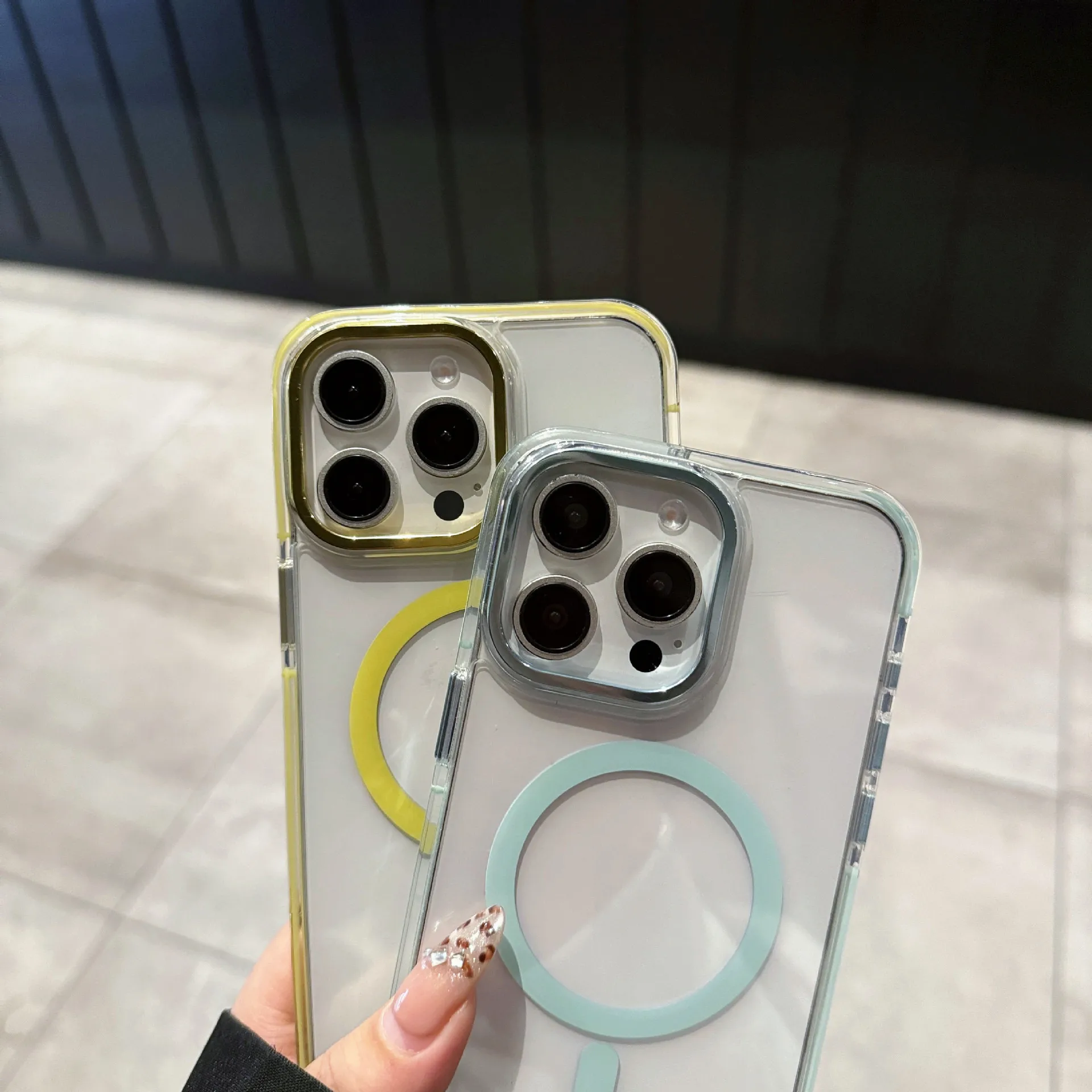 

Stylish Clear Magnetic Phone Case For iPhone 16 15 14 13 12 Pro Max Plus Simple Transparent Wireless Charging Shockproof Cover