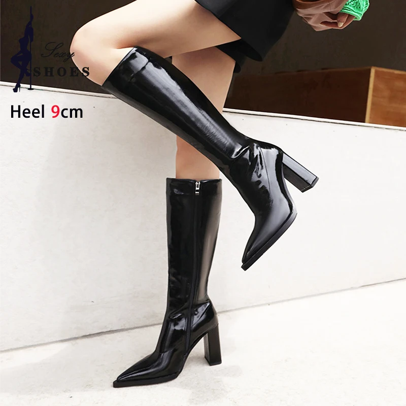 

Белые женские ботинки с острым носком, осень-зима 202, длинные туфли на массивном каблуке, модные женские вечерние сапоги до колена на высоком каблуке больших размеров