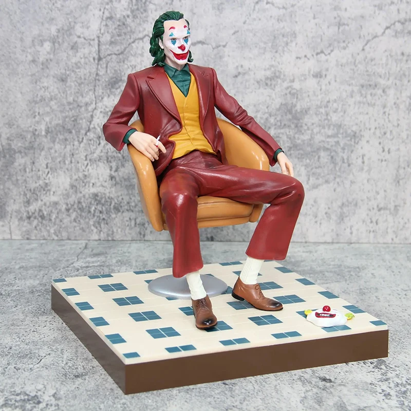 Revenge Alliance Marvel Red Clothes Jackun Joker Gotham Joker Model Toy Hand Made Figurine Collectibles Gifts Home Decoration