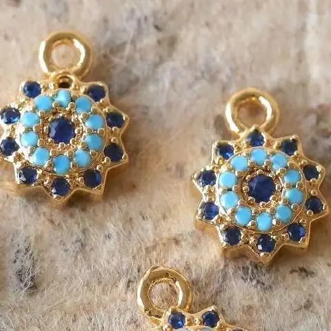 

Copper Plated Gold Turkish Exotic Blue Diamond Four-Leaf Sun Pendant Charms For Jewelry Making DIY Bracelet Accessories Findings