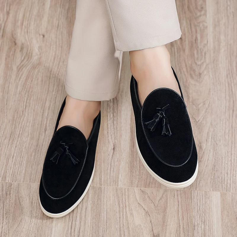 موضة الأخفاف الناعمة موضة العلامة التجارية المتسكعون بسيط الانزلاق على الأحذية أنيقة الذكور حذاء رسمي جديد جلد رجالي عادية الشقق